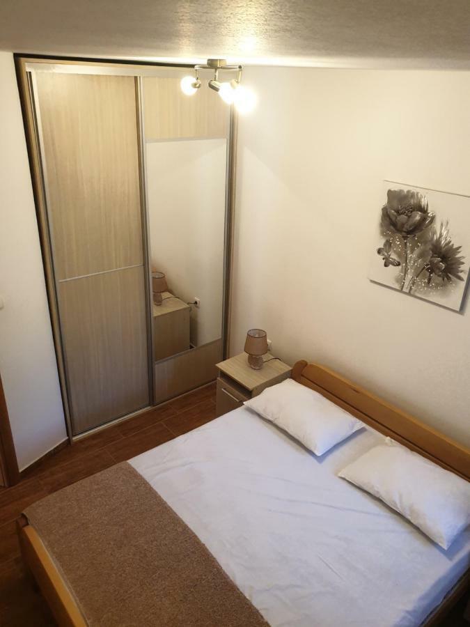 Apartment Aleksandar Kotor Buitenkant foto